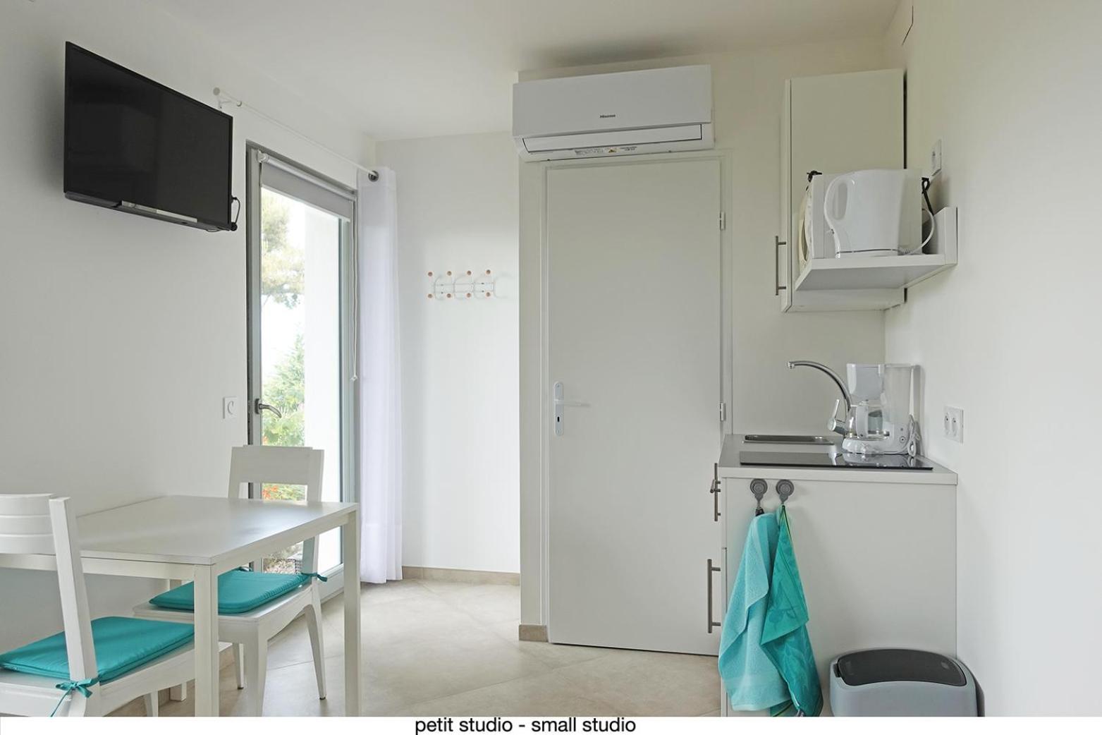 Apartmán 456 Chemin De La Pinede Menton Exteriér fotografie