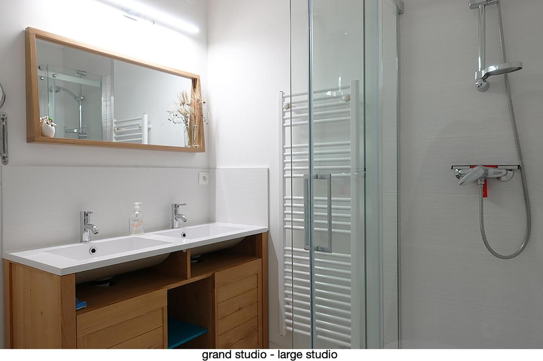Apartmán 456 Chemin De La Pinede Menton Exteriér fotografie